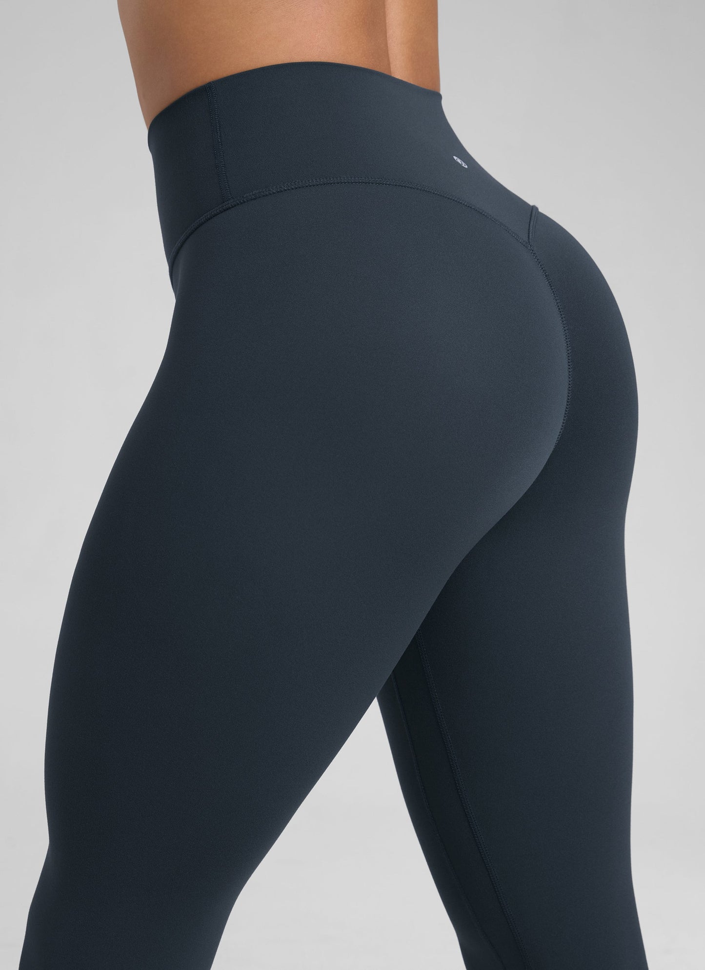 Secretsculpt™ No Front Seam Legging 25''