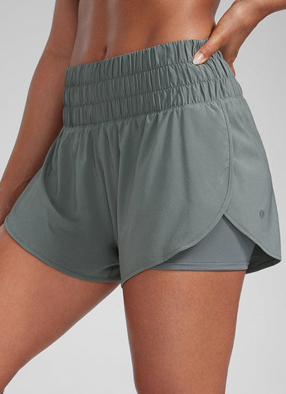 Feathery-Fit Soft  2 in 1 High Rise Short 3''