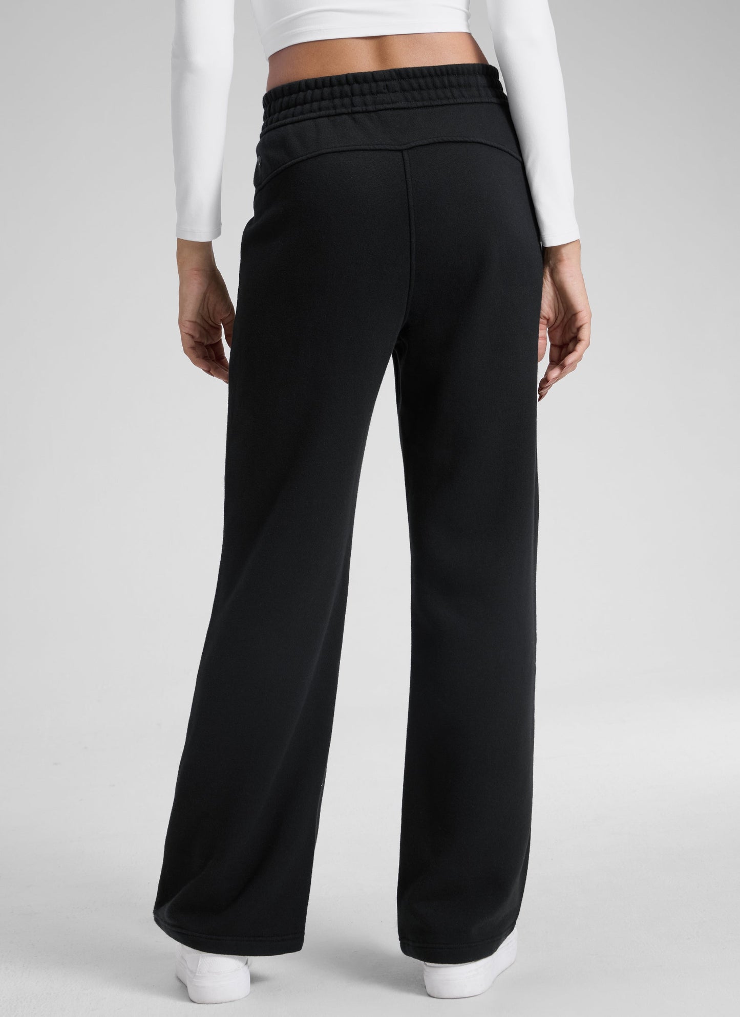 Fleece Lined Straight Leg Sweatpant 30''