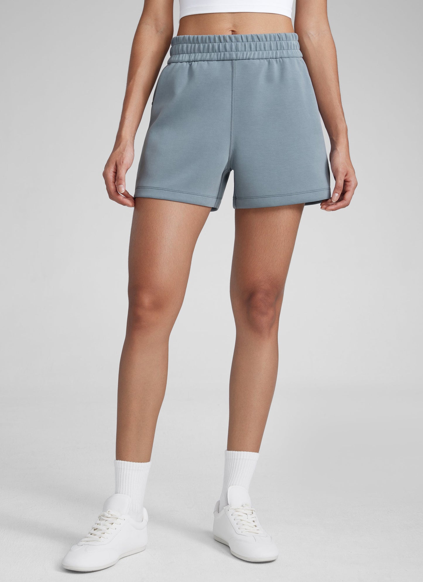 SoftAura Drawstring Pocket Sweat Short 4”