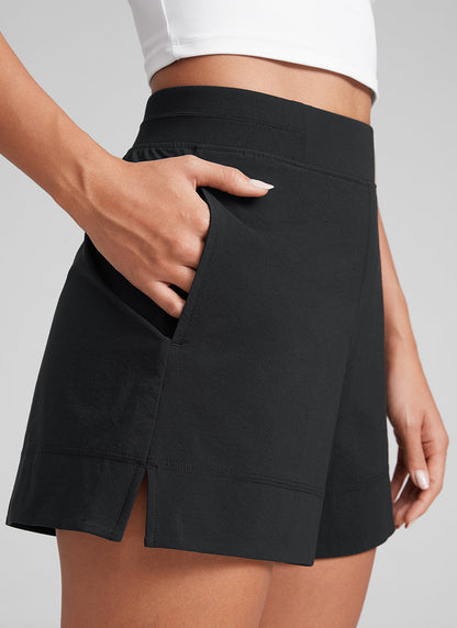 Linerless V Slit Pocket High Rise Short 4"