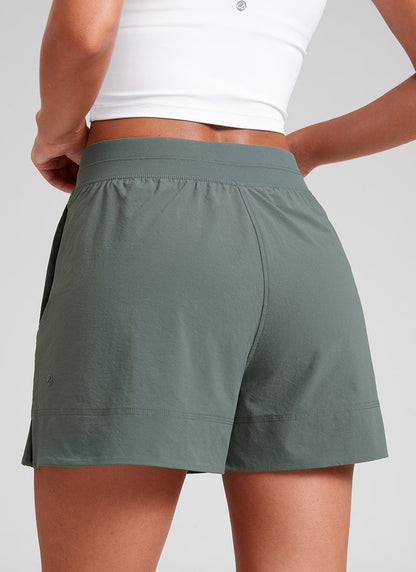 Linerless V Slit Pocket High Rise Short 4"